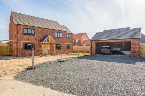 Bernhards Close, Town Dam Lane Development (Doning