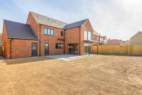 Bernhards Close, Town Dam Lane Development (Doning