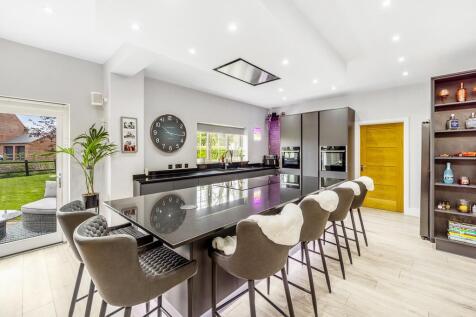 4 Wardentree Lane (Pinchbeck)-32.jpg
