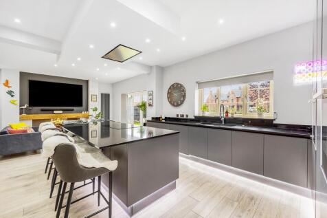 4 Wardentree Lane (Pinchbeck)-37.jpg