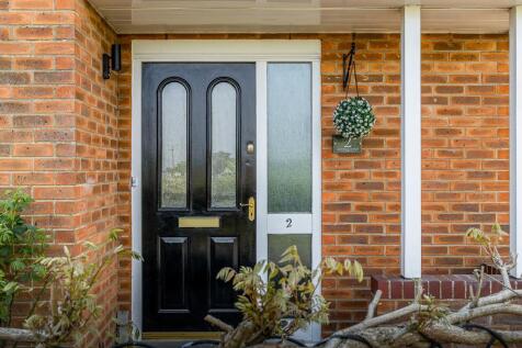 2 Greenwich Avenue (Holbeach)-8.jpg