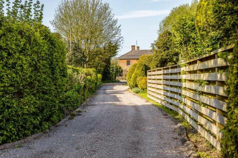 131a Main Road (Quadring)-5.jpg