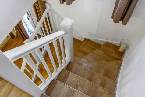 3 Russell Drive (Cowbit)-35.jpg