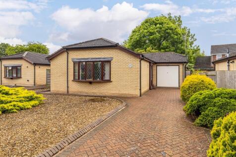 27 Rembrandt Way (Spalding)-2.jpg