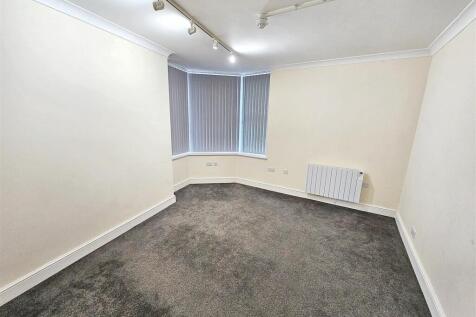 Bedroom/Living Room