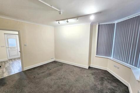 Bedroom/Living Room