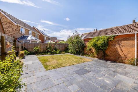 9 Akita Close (Spalding)-12.jpg