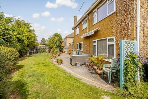13 Orchard Close (Donington)-14.jpg