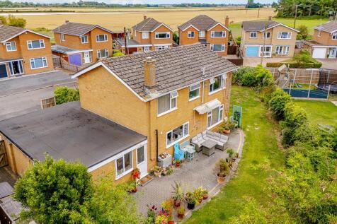 13 Orchard Close (Donington)-2.jpg