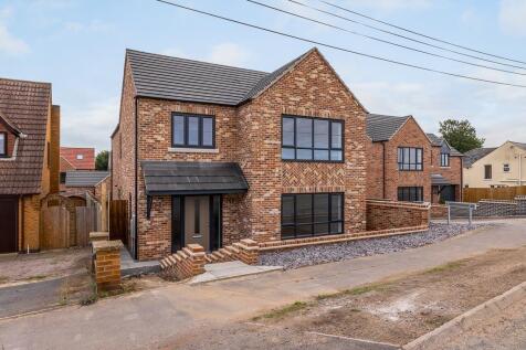 1 Pearson Close (Cowbit)-10.jpg