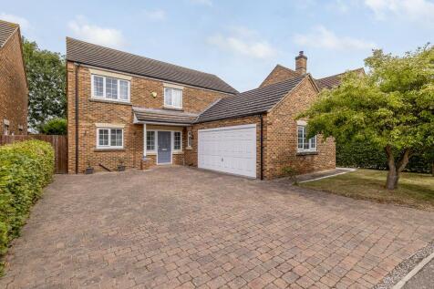 8 Carisbrooke Way (Weston Hills)-7.jpg