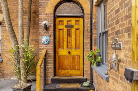 Shirley House (Spalding)-13.jpg