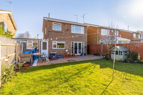 34 Chestnut Avenue (Holbeach)-8.jpg