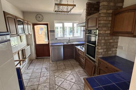 Kitchen.jpeg