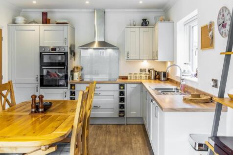 3 Rainbow Court (Pinchbeck)-30.jpg