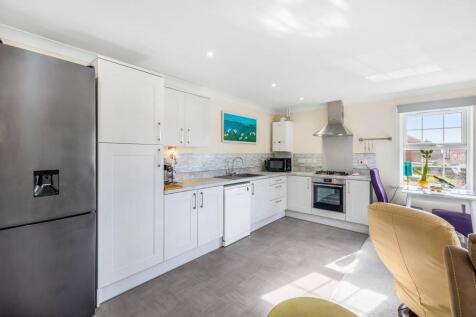Open Plan Lounge/Kitchen