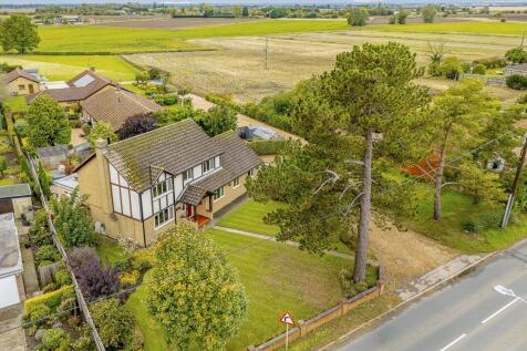 Pinegate, 176 Main Road (Quadring)-3.jpg