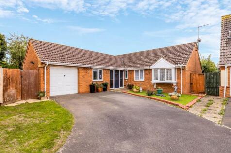 6 Benton Close (Moulton Chapel)-8.jpg