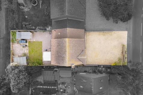 58 Austendike Road (Weston Hills)-4.jpg