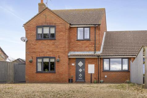 58 Austendike Road (Weston Hills)-6.jpg