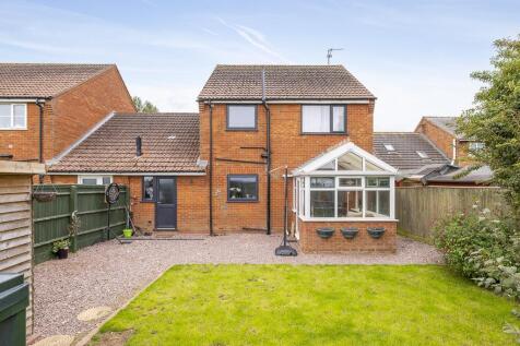 58 Austendike Road (Weston Hills)-13.jpg