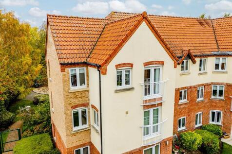 48 Swallows Court (Spalding)-5.jpg