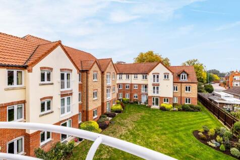 48 Swallows Court (Spalding)-11.jpg