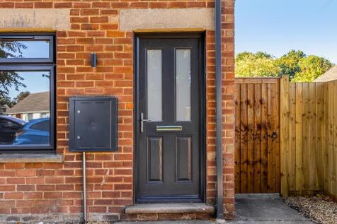 36 Willesby Road (Spalding)-5.jpg