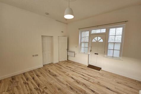 Bedroom/Living Space