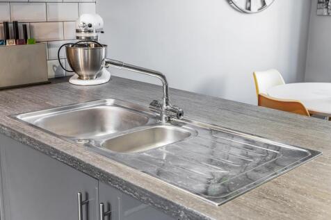 62 Willow Court (Cowbit)-16.jpg