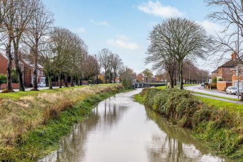 43 London Road (Spalding)-6.jpg