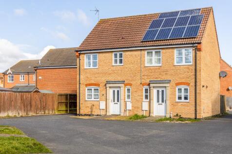 7 Cortez Close (Spalding)-3.jpg