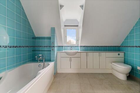 Bedroom Two En Suite