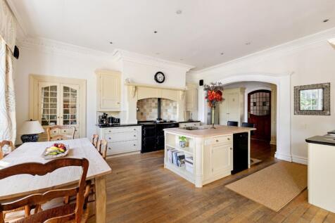 Kitchen/Breakfast