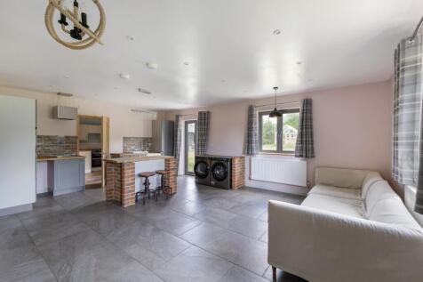 Grooms Cottages