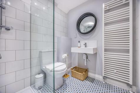 Bedroom Two Ensuite