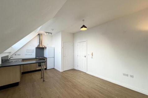 Kitchen/Living Room