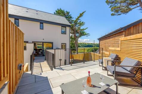 Rear decking