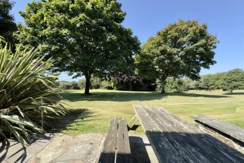 Rear courtyard and communal gardens