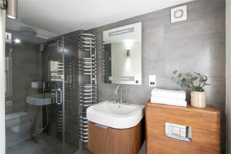 Ensuite Two