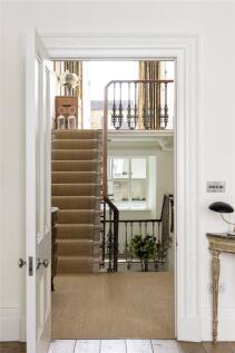 Hallway/Staircase