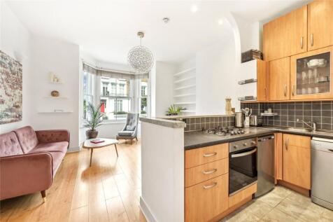 Reception/Kitchen