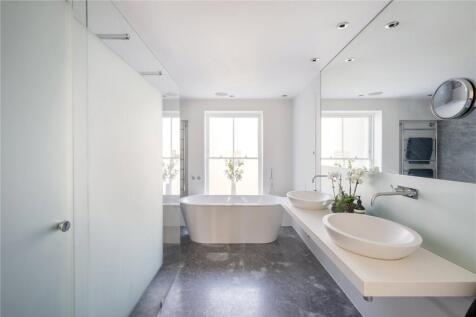 Principal Ensuite