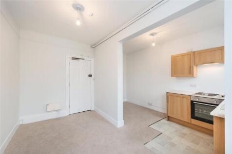 Studio Room