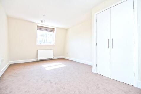 Studio Room