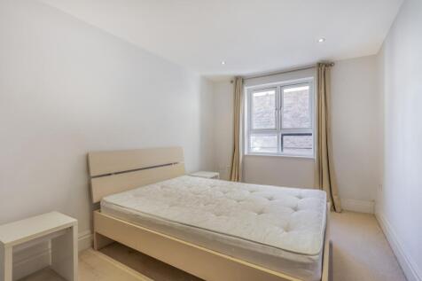 Falmouth House (4)