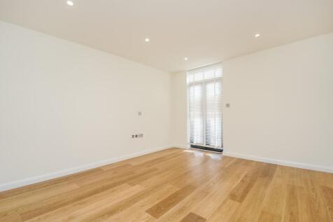 116 London Road (2)