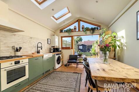 Kitchen 3.jpg