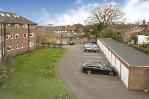 12 boleyn court rearView.jpg