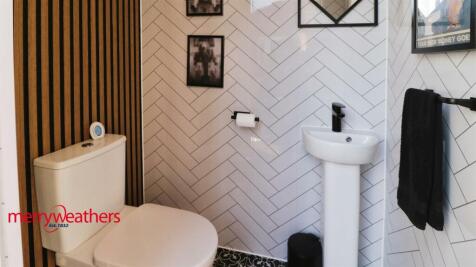 Storage / WC